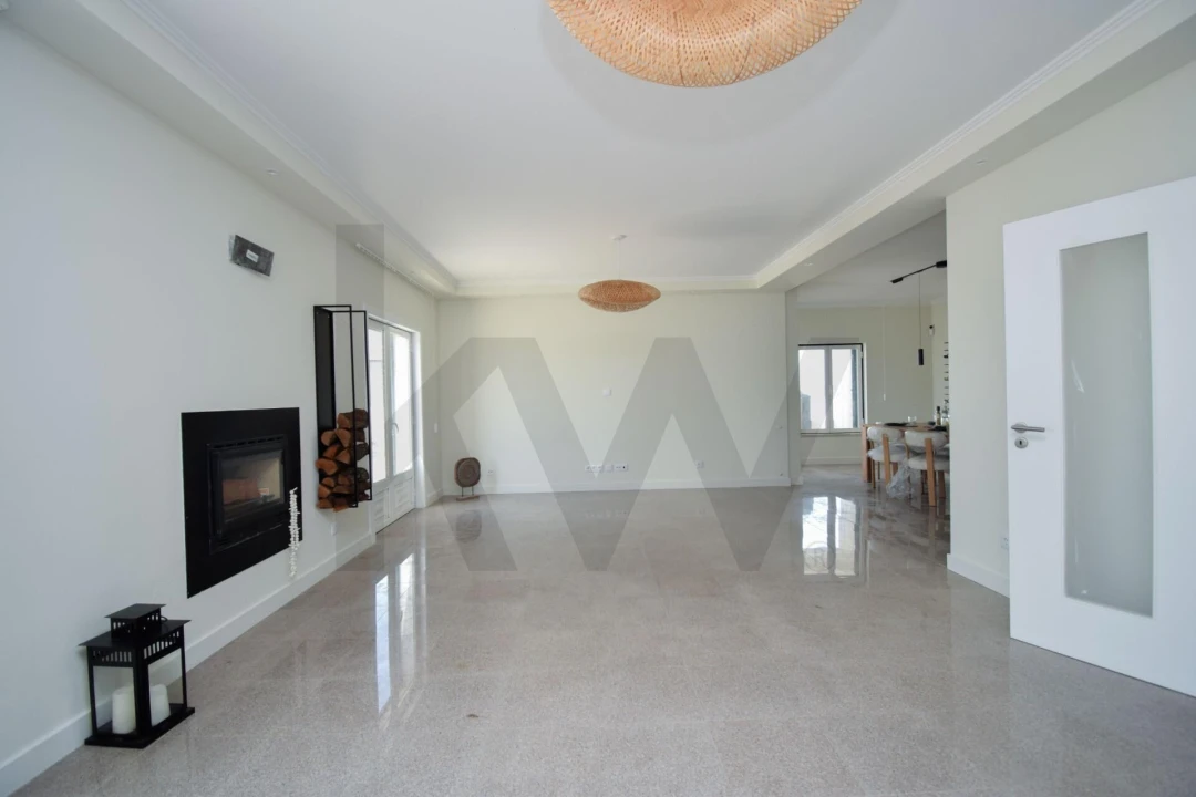 Moradia T5 para Venda em São João das Lampas e Terrugem Foto 31