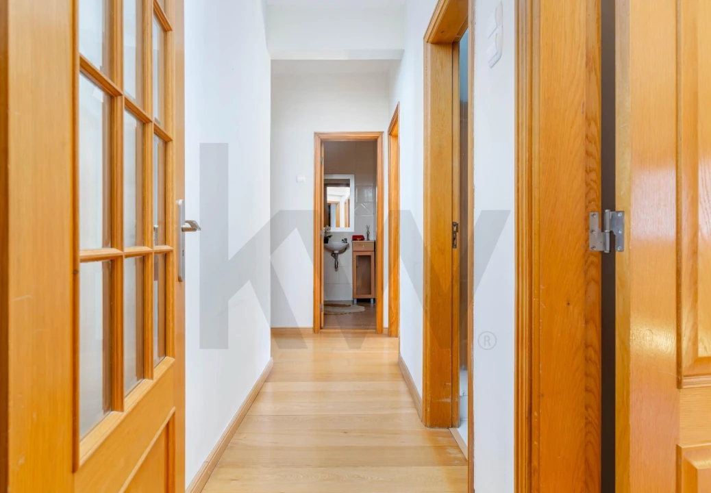 Apartamento T3 para Arrendamento em Almada, Cova da Piedade, Pragal e Cacilhas Foto 13