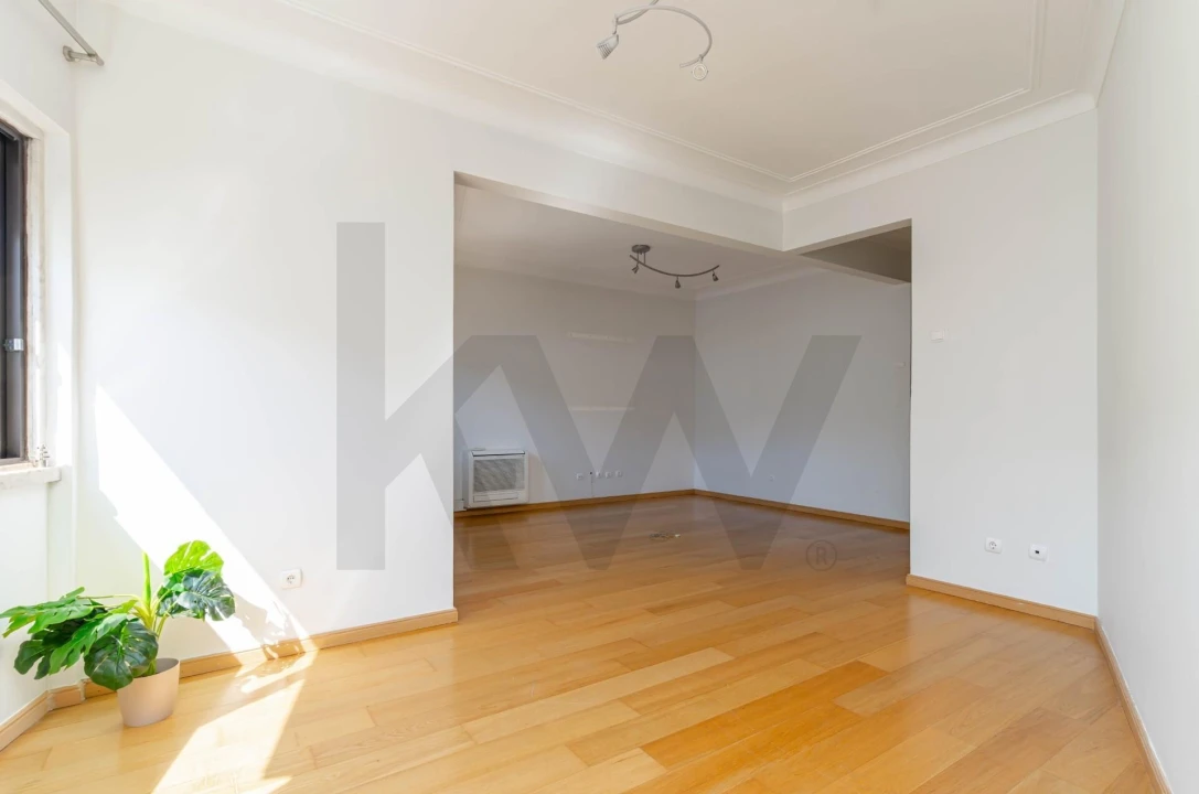 Apartamento T3 para Arrendamento em Almada, Cova da Piedade, Pragal e Cacilhas Foto 23