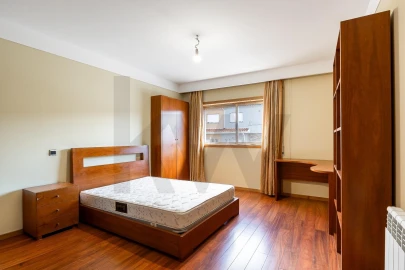 Apartamento T3 para Venda em Paços de Ferreira