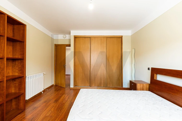 Apartamento T3 para Venda em Paços de Ferreira Foto 14