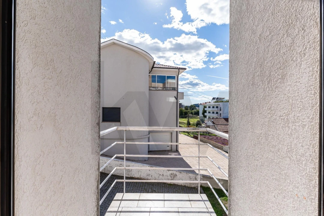 Apartamento T3 para Venda em Paços de Ferreira Foto 19