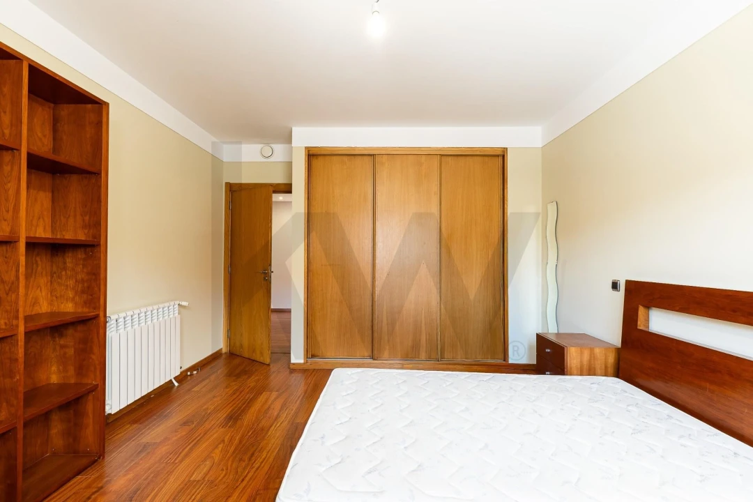 Apartamento T3 para Venda em Paços de Ferreira Foto 14