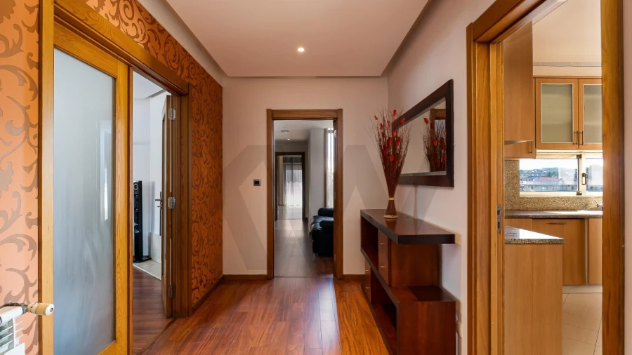 Apartamento T3 para Venda em Paços de Ferreira