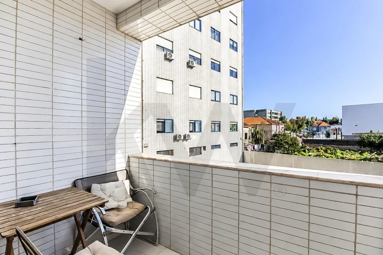 Apartamento T1 para Venda em Moreira Foto 14