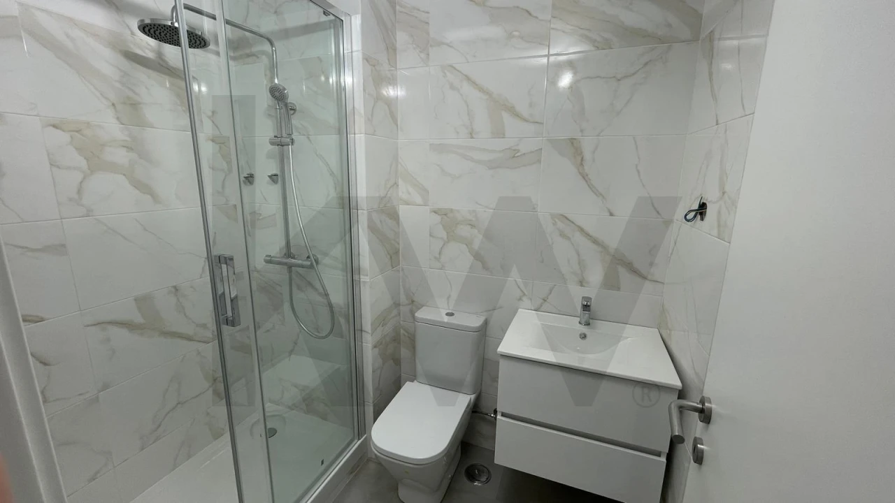 Apartamento T1 para Arrendamento em Mafra Foto 10