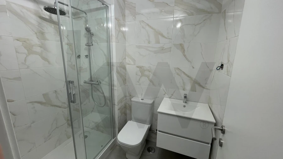 Apartamento T1 para Arrendamento em Mafra Foto 10