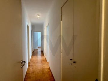 Apartamento T3 para Arrendamento em Oeiras e São Julião da Barra, Paço de Arcos e Caxias