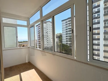 Apartamento T3 para Arrendamento em Oeiras e São Julião da Barra, Paço de Arcos e Caxias