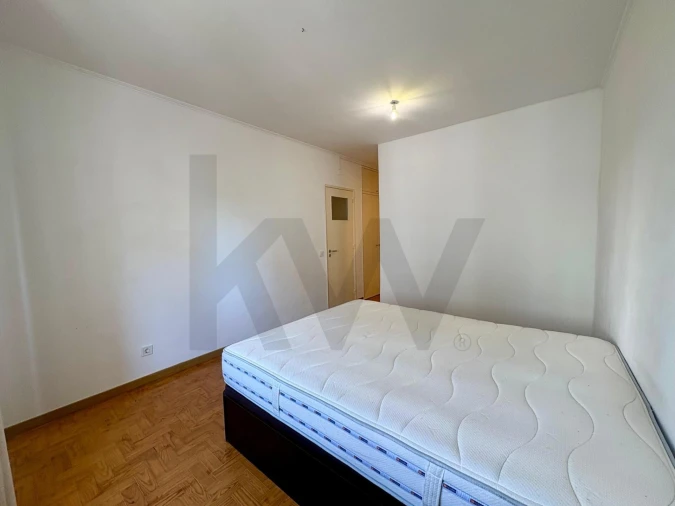 Apartamento T3 para Arrendamento em Oeiras e São Julião da Barra, Paço de Arcos e Caxias Foto 19