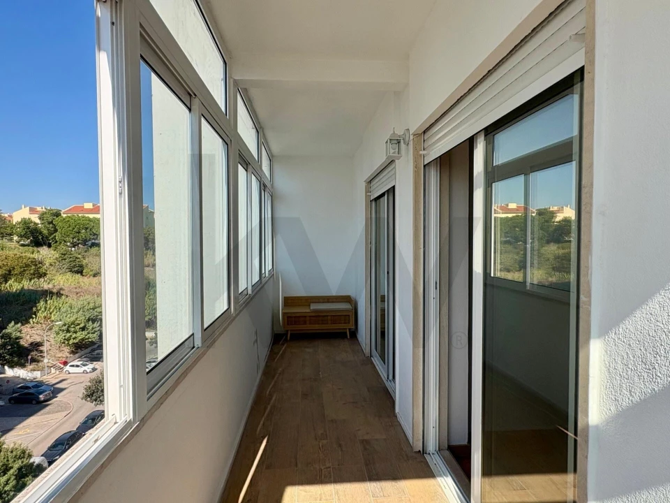 Apartamento T3 para Arrendamento em Oeiras e São Julião da Barra, Paço de Arcos e Caxias Foto 12