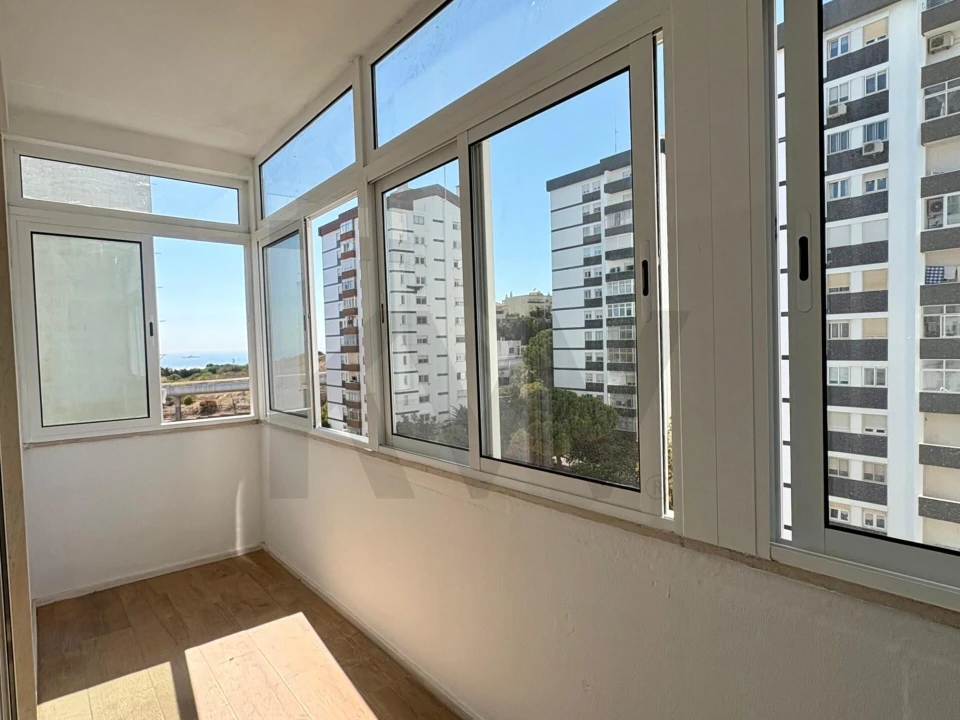 Apartamento T3 para Arrendamento em Oeiras e São Julião da Barra, Paço de Arcos e Caxias Foto 14