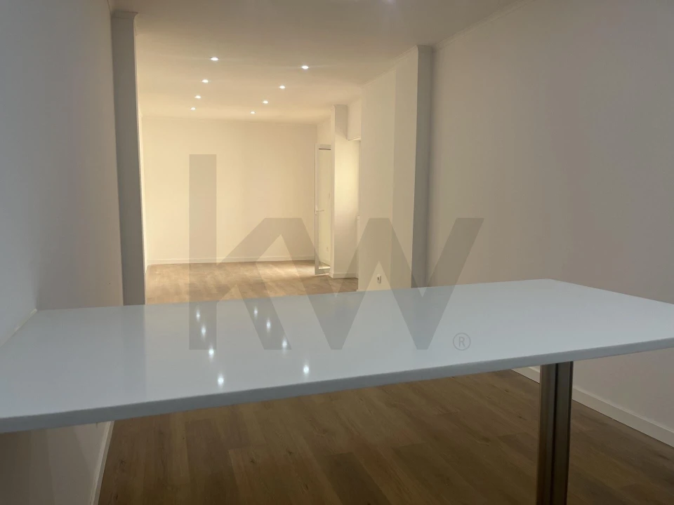 Apartamento T3 para Venda em Falagueira-Venda Nova Foto 9