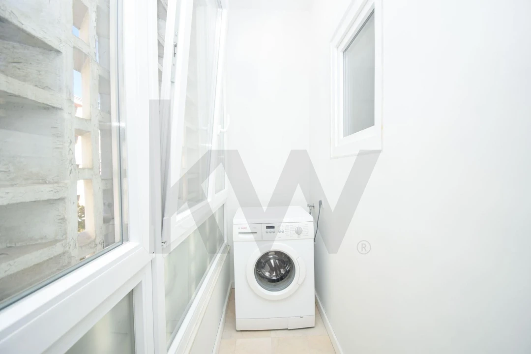 Apartamento T1 para Arrendamento em Areeiro Foto 14