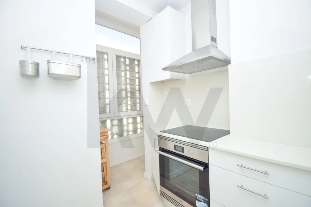 Apartamento T1 para Arrendamento em Areeiro Foto 11