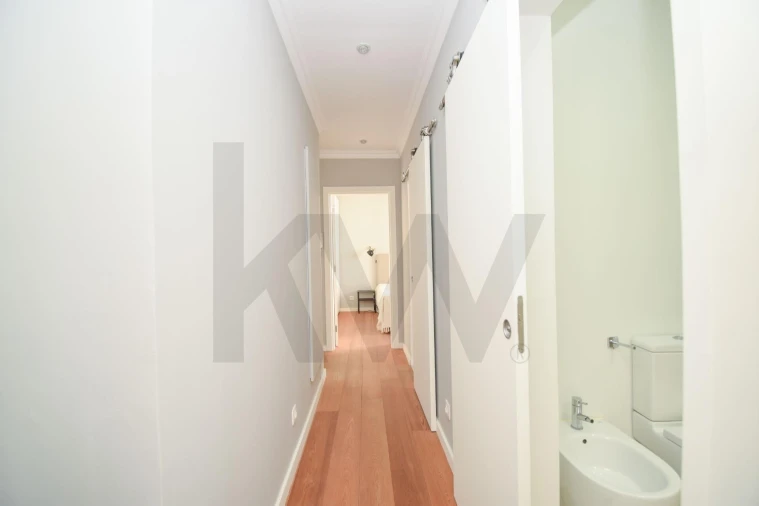 Apartamento T1 para Arrendamento em Areeiro Foto 9