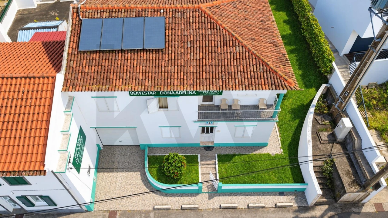 Moradia T7 para Venda em Ponta Garça Foto 7
