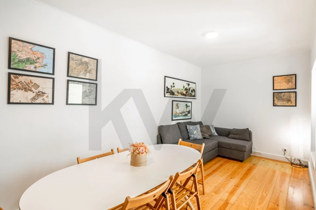 Apartamento T2 para Venda em Misericórdia Foto 7