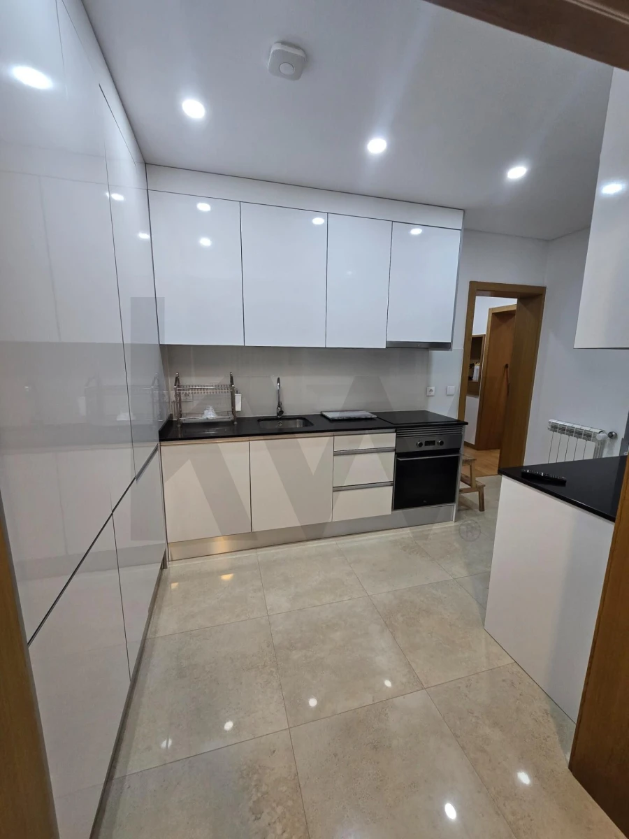 Apartamento T1 para Venda em São Bernardo Foto 6