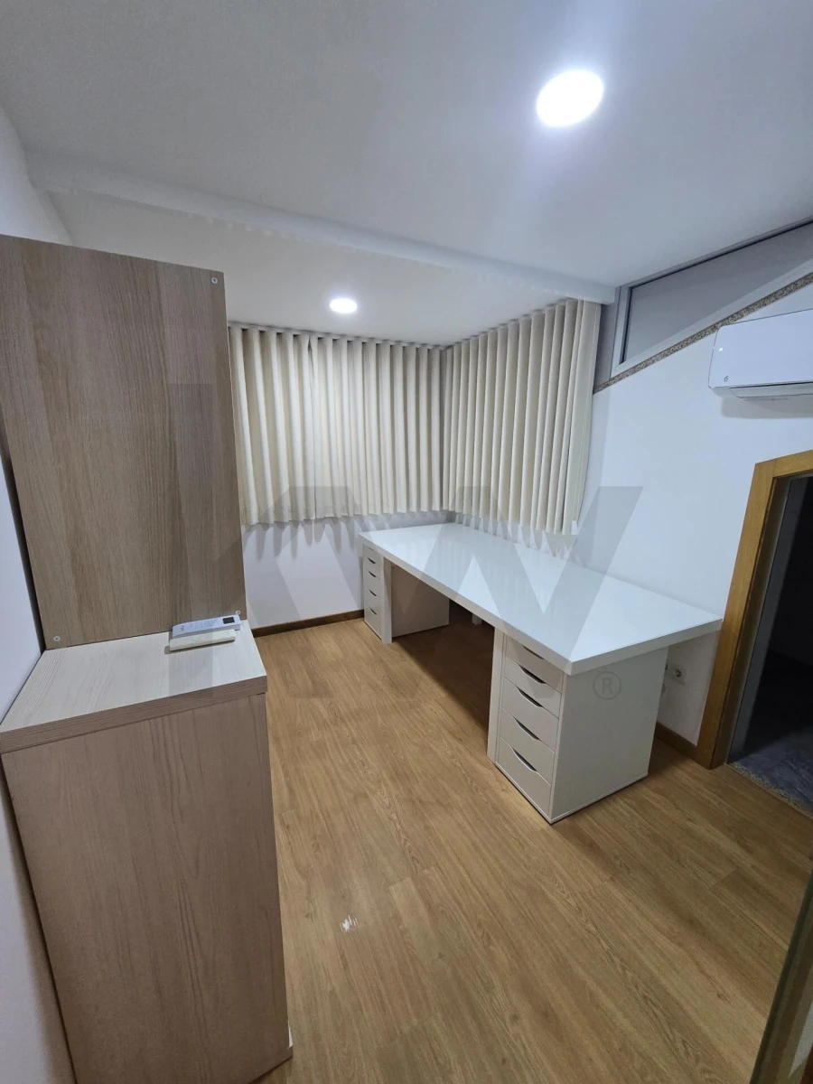 Apartamento T1 para Venda em São Bernardo Foto 12