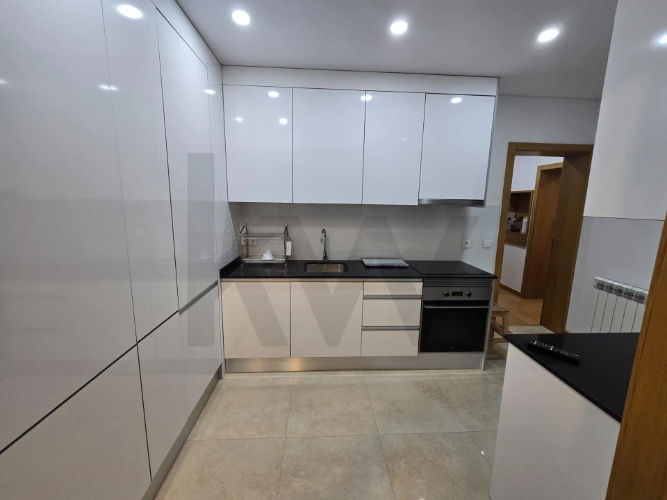 Apartamento T1 para Venda em São Bernardo Foto 5