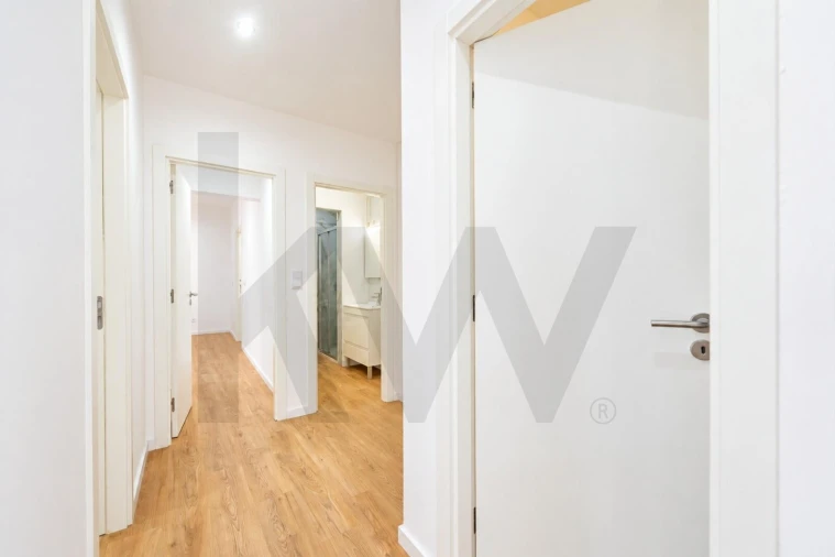 Apartamento T2 para Venda em Oeiras e São Julião da Barra, Paço de Arcos e Caxias Foto 7