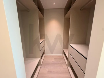 Apartamento T3 para Venda em Estreito de Camara de Lobos
