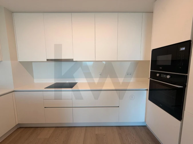 Apartamento T3 para Venda em Estreito de Camara de Lobos Foto 6