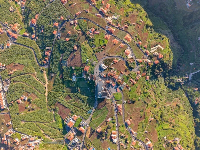 Apartamento T3 para Venda em Estreito de Camara de Lobos Foto 27