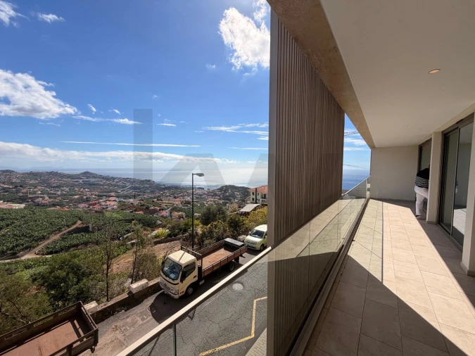 Apartamento T3 para Venda em Estreito de Camara de Lobos Foto 28