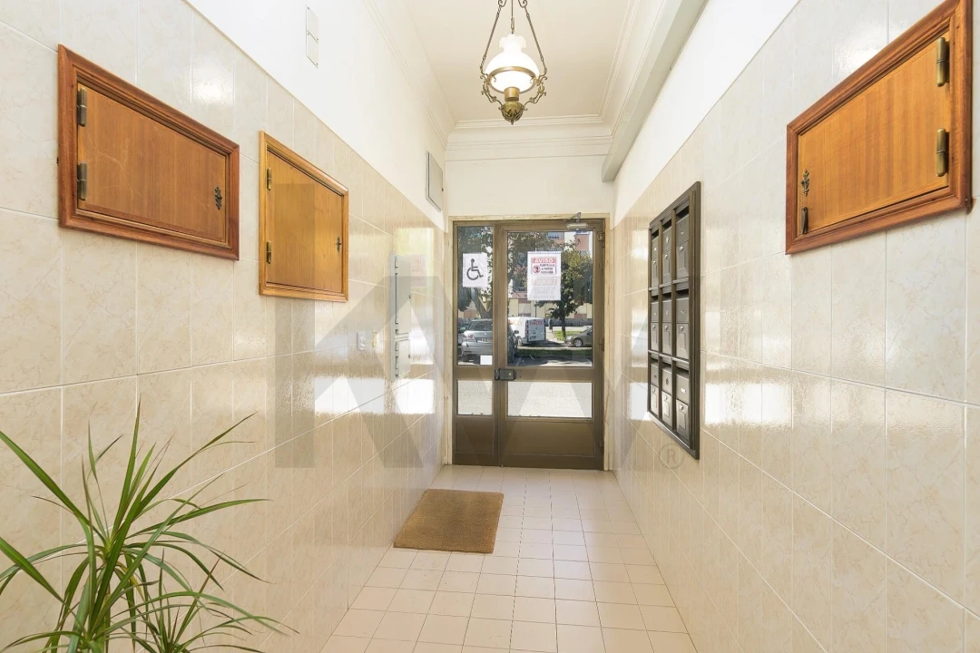 Apartamento T1 para Venda em Pinhal Novo Foto 17