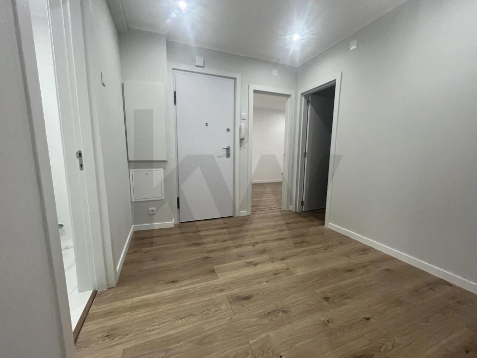 Apartamento T3 para Venda em Venteira Foto 12