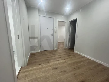 Apartamento T3 para Venda em Venteira
