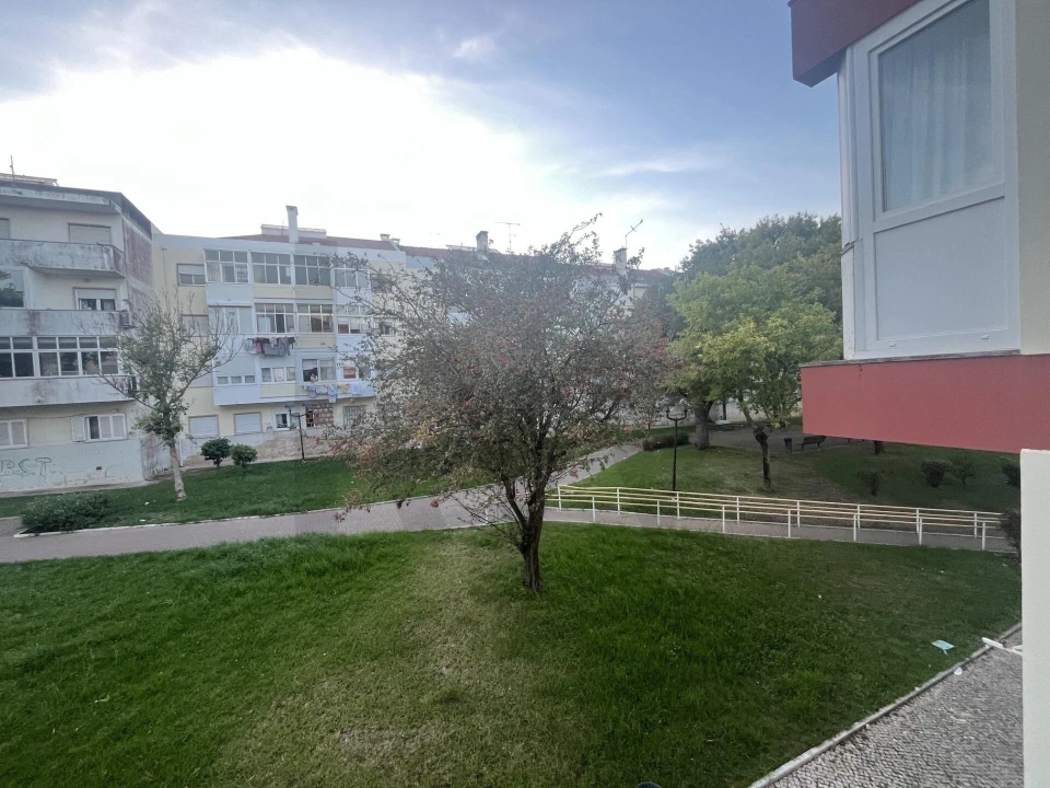 Apartamento T3 para Venda em Venteira Foto 22