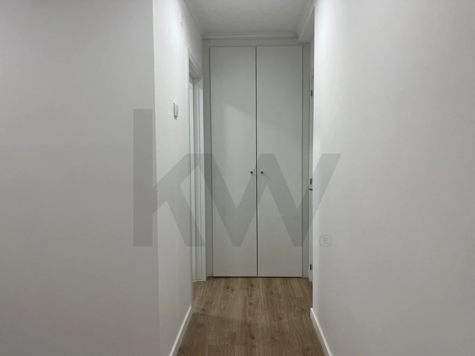 Apartamento T3 para Venda em Venteira Foto 20
