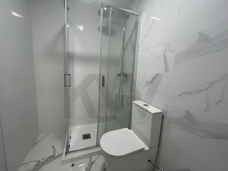 Apartamento T3 para Venda em Venteira Foto 19
