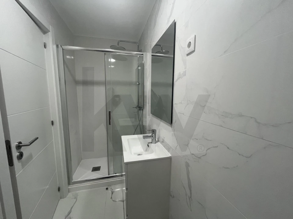 Apartamento T3 para Venda em Venteira Foto 14