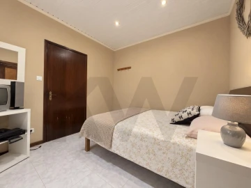 Moradia T2 para Venda em Ribeirinha