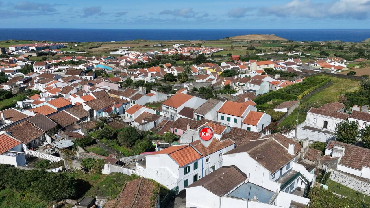 Moradia T2 para Venda em Ribeirinha Foto 18