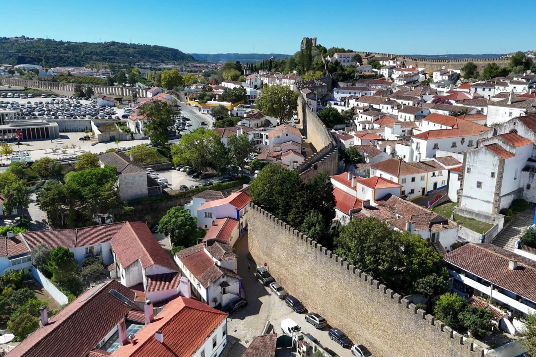 Moradia T3 para Venda em Santa Maria, São Pedro e Sobral da Lagoa Foto 23