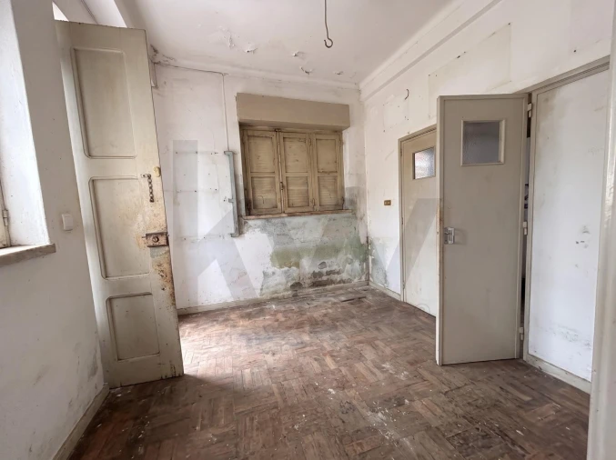 Apartamento T1 para Venda em Porto Salvo Foto 10