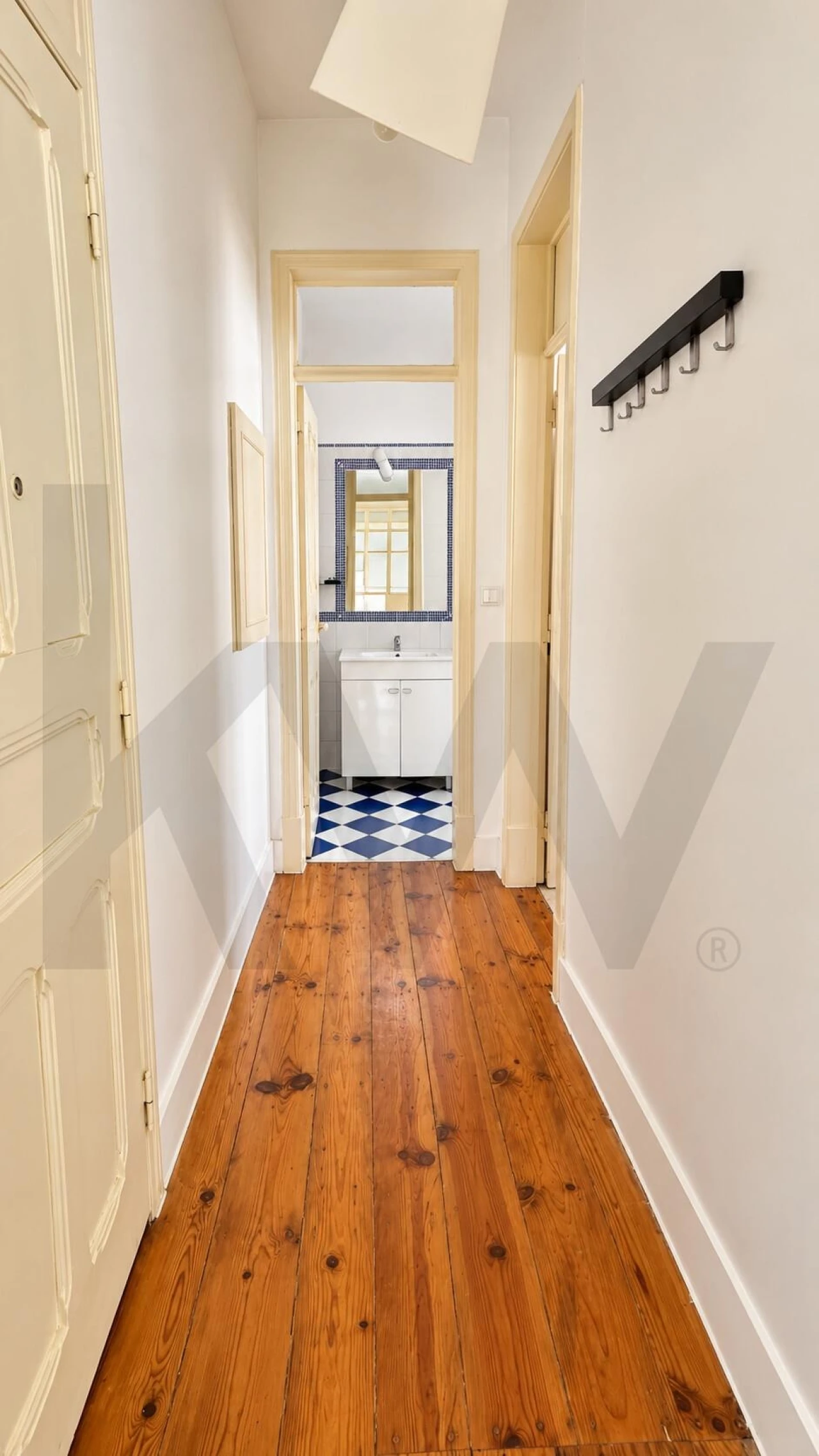 Apartamento T1 para Arrendamento em Beato Foto 11