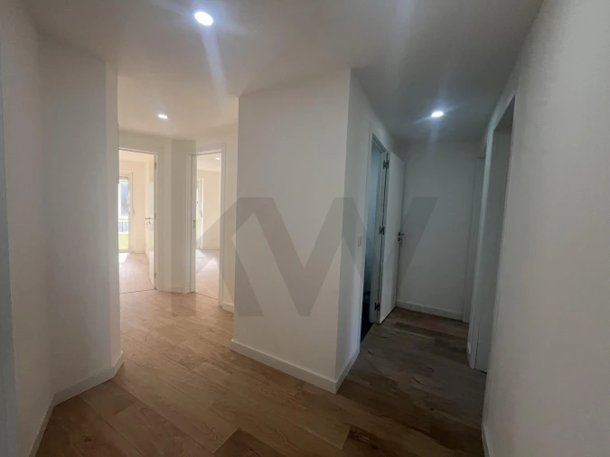 Apartamento T3 para Venda em Mina de Água Foto 16