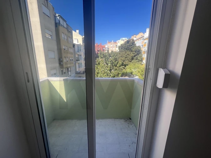 Apartamento T3 para Venda em Mina de Água Foto 9