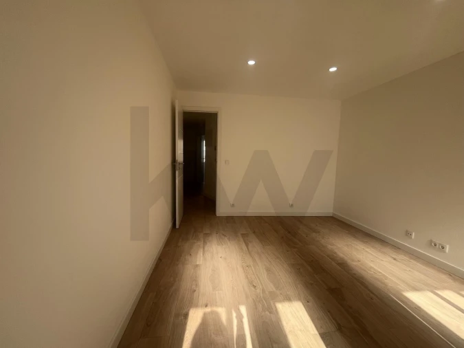 Apartamento T3 para Venda em Mina de Água Foto 10