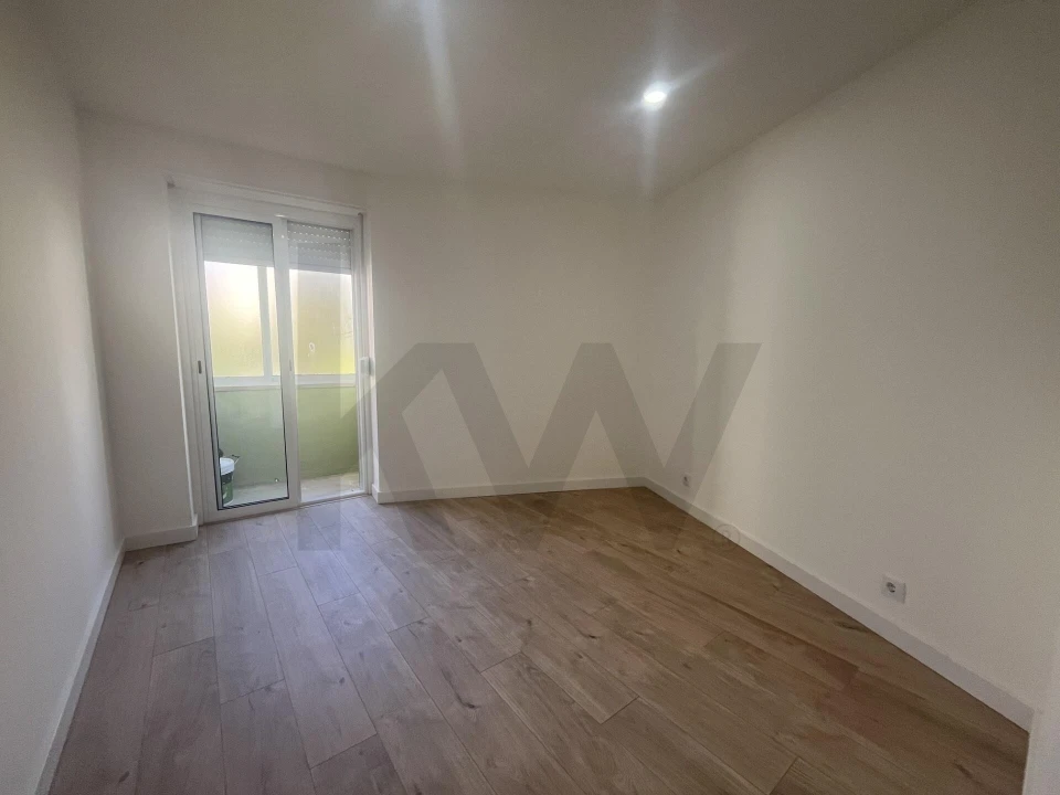 Apartamento T3 para Venda em Mina de Água Foto 13