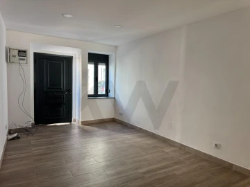 Apartamento T1 para Arrendamento em Seixal, Arrentela e Aldeia de Paio Pires