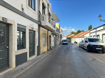 Apartamento T1 para Arrendamento em Seixal, Arrentela e Aldeia de Paio Pires