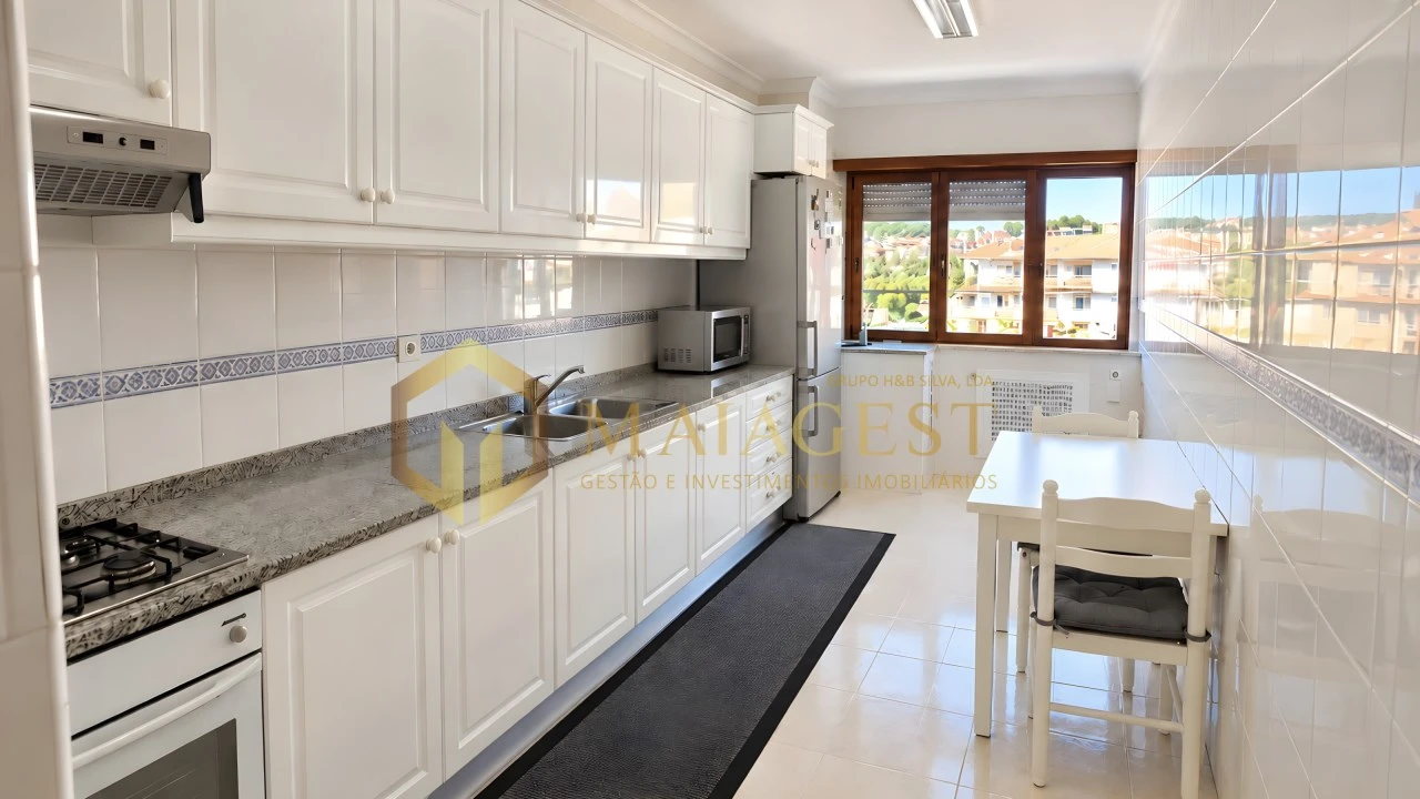 Apartamento T1 para Venda em Arcozelo Foto 12