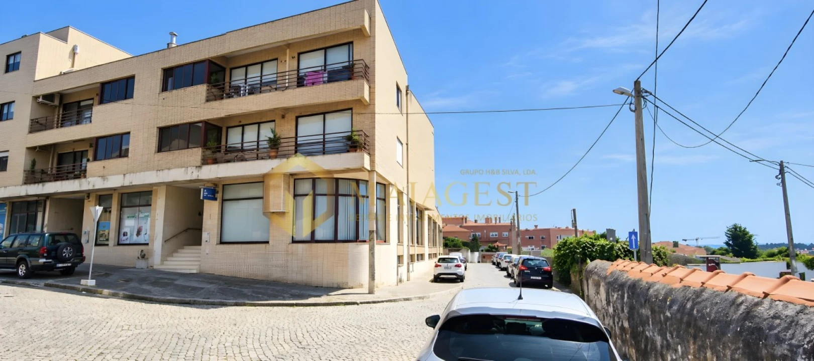 Apartamento T1 para Venda em Arcozelo Foto 33